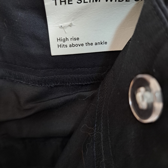 Ann Taylor Factory Navy Slim Wide Cropped Leg with Goldtone  Buttons Sz 16 Pants - Picture 4 of 10